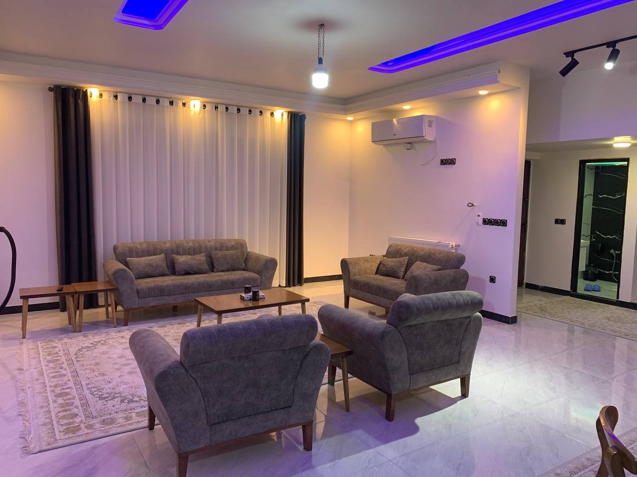 اتاق پذیرایی