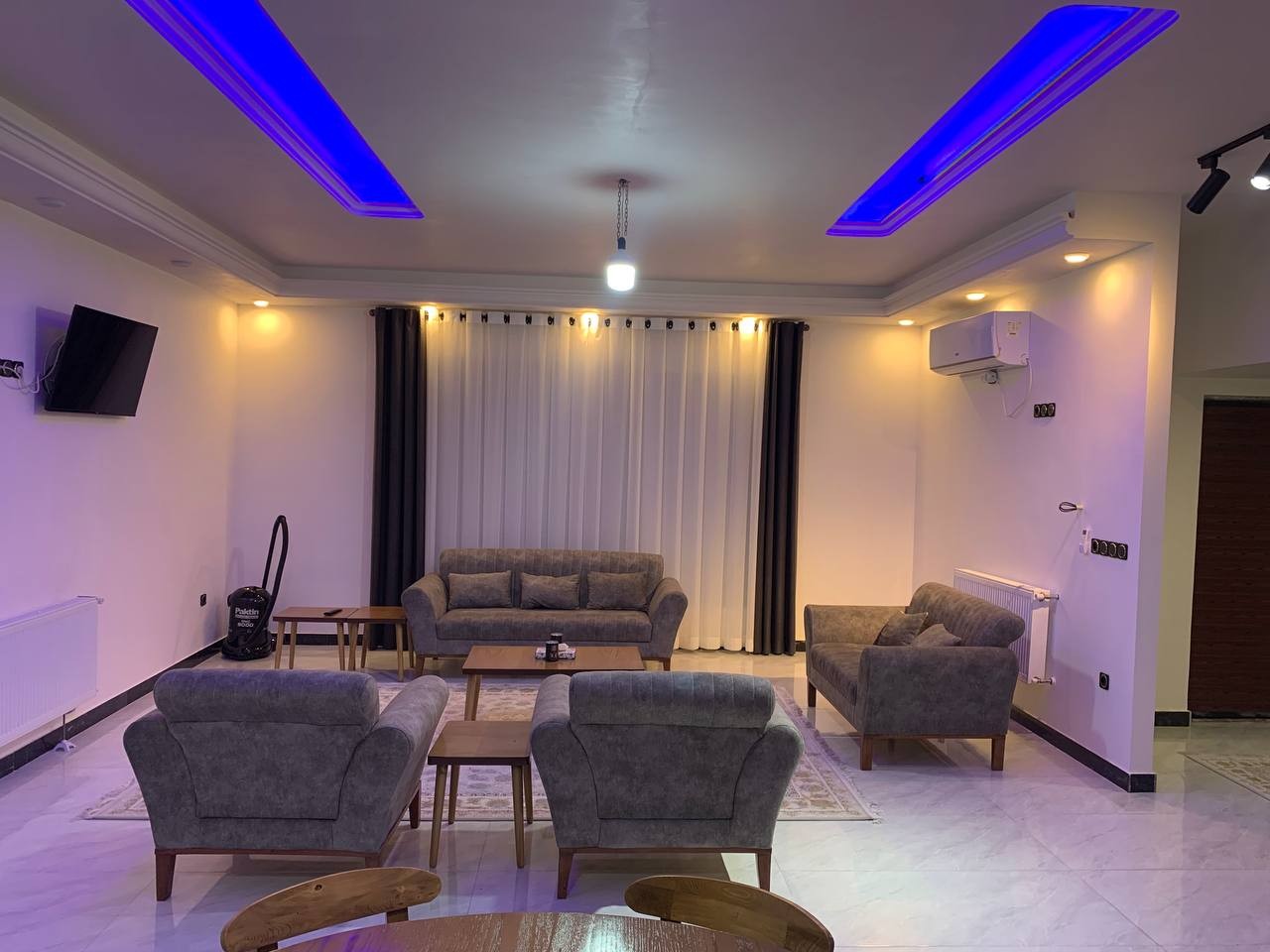 اتاق پذیرایی