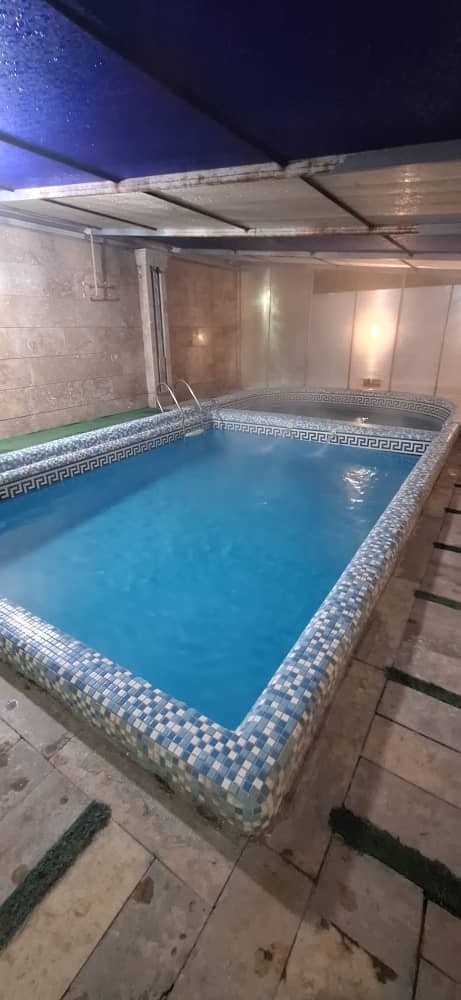 استخر استخر