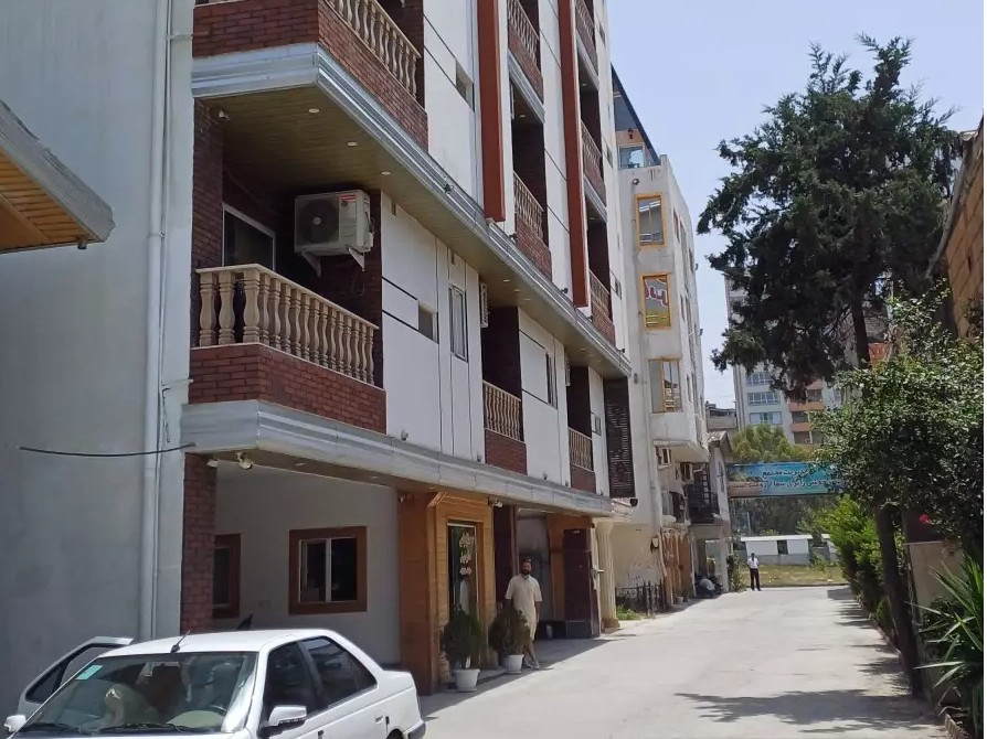 نمای ساختمان