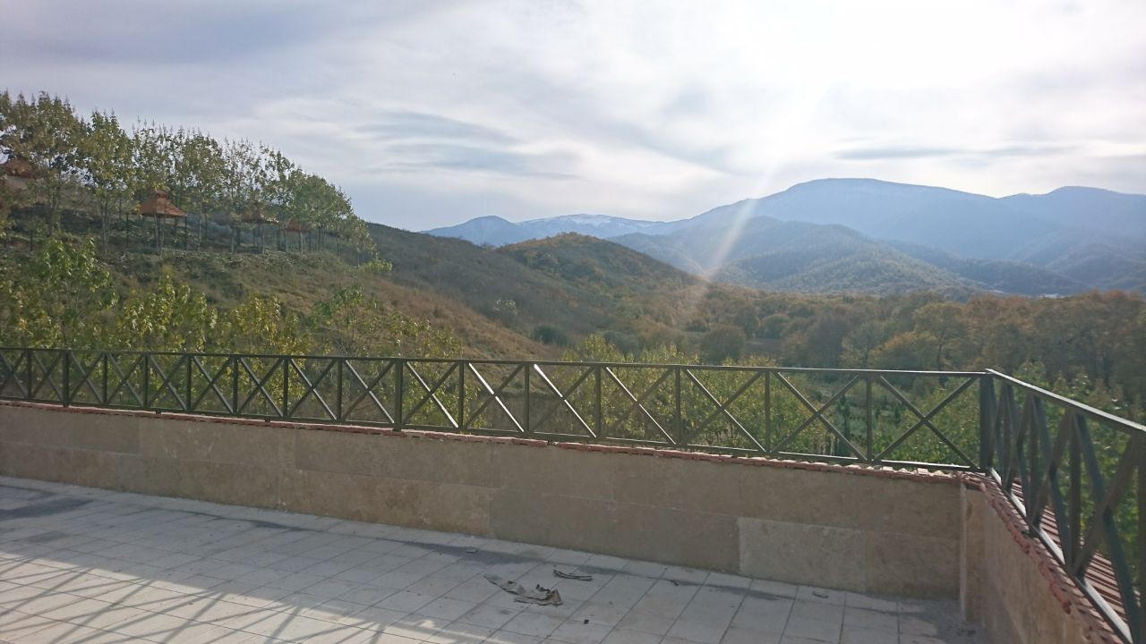 تراس شمالی طلوع خورشید توسکستان