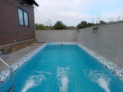 ویلای استخردار "پائیزان"