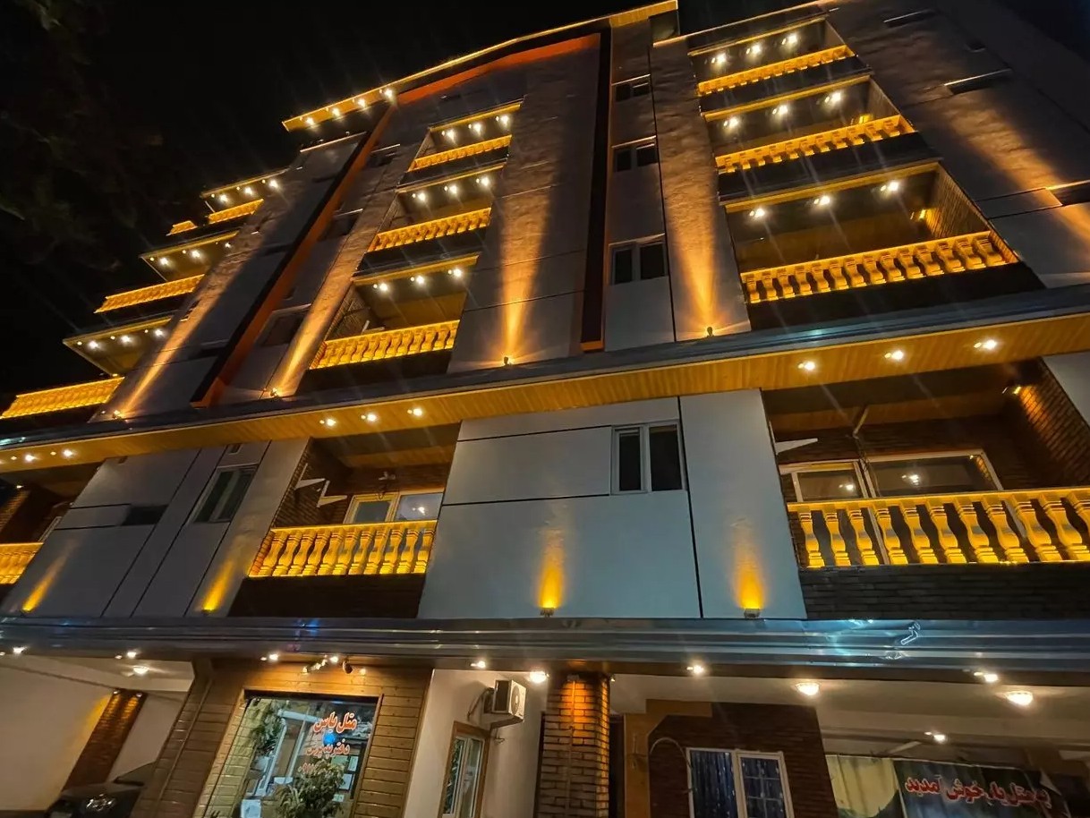 نمای ساختمان