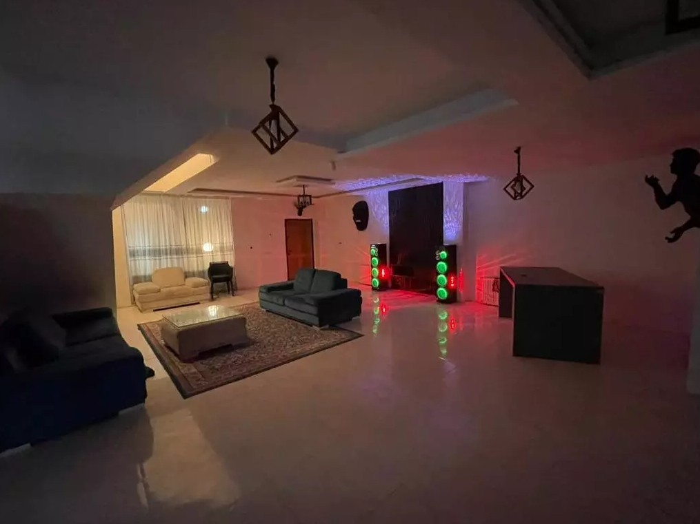 اتاق پذیرایی