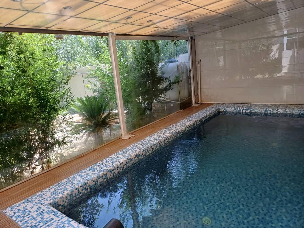 استخر استخر