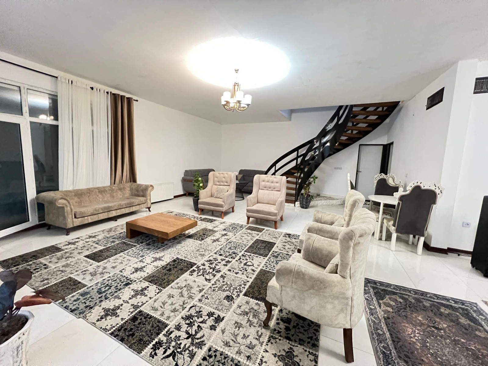 اتاق پذیرایی اتاق پذیرایی