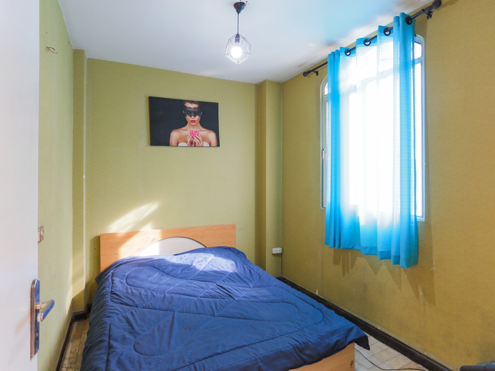 اتاق‌خواب ۱