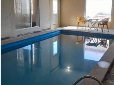 ویلا استخر سرپوشیده ابگرم  دوخوابه فول