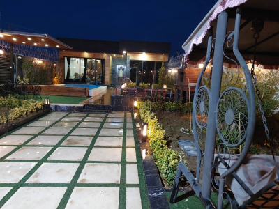 ویلای مدرن یک خوابه به همراه کُرسی 8 نفره
