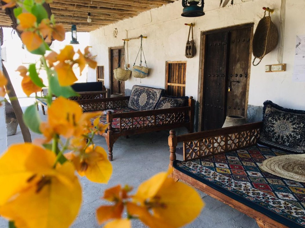 محوطه حیاط