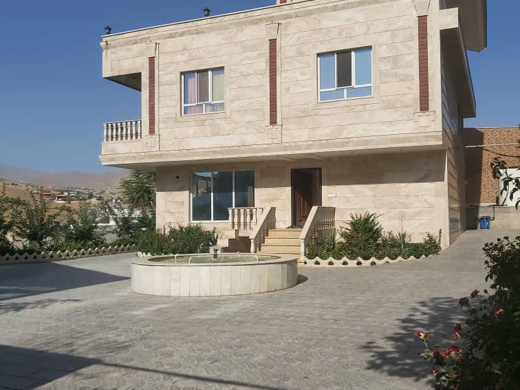 نمای بیرونی ساختمان