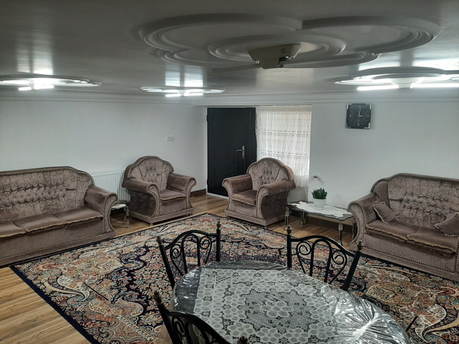 اتاق پذیرایی