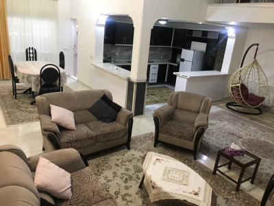 واحد زیبای صدف در متل قو واحد زیبای صدف در متل قو