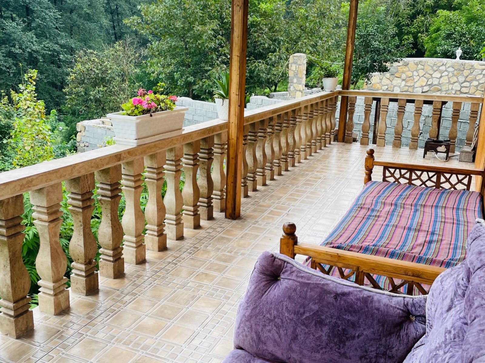 نمای بیرونی ساختمان