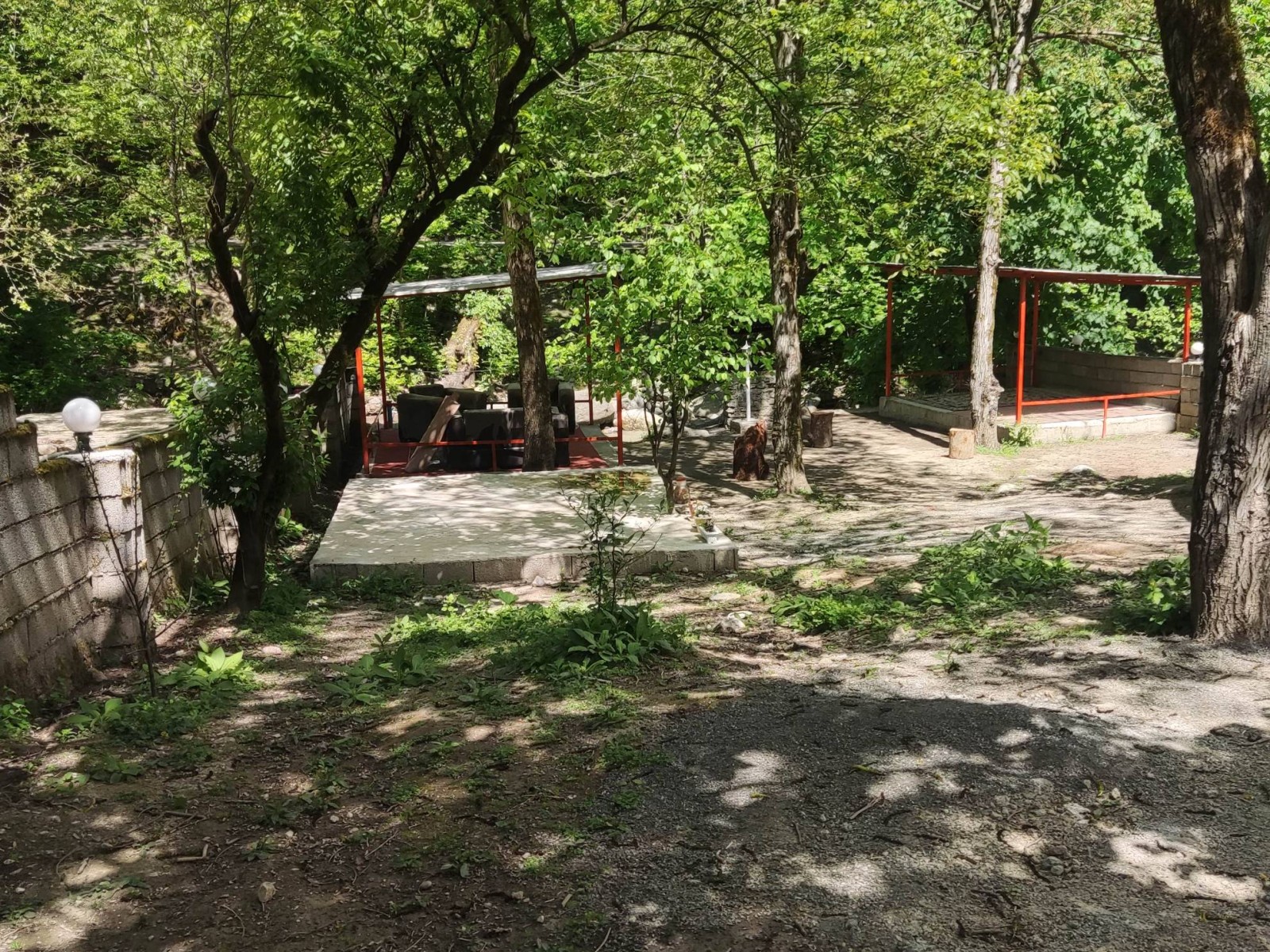نمای بیرونی ساختمان