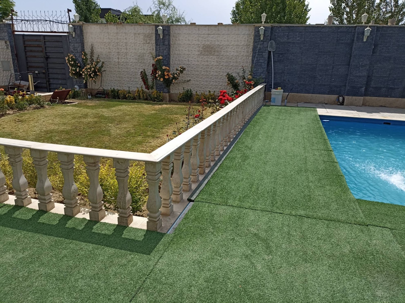 نمای بیرونی ساختمان نمای بیرونی ساختمان