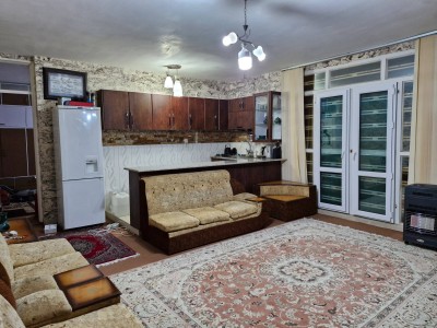 ویلای بهار شیراز استخر سرپوشیده