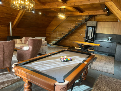 ویلای دوبلکس دارای استخر آبگرم و میزبیلیارد ویلای دوبلکس دارای استخر آبگرم و میزبیلیارد