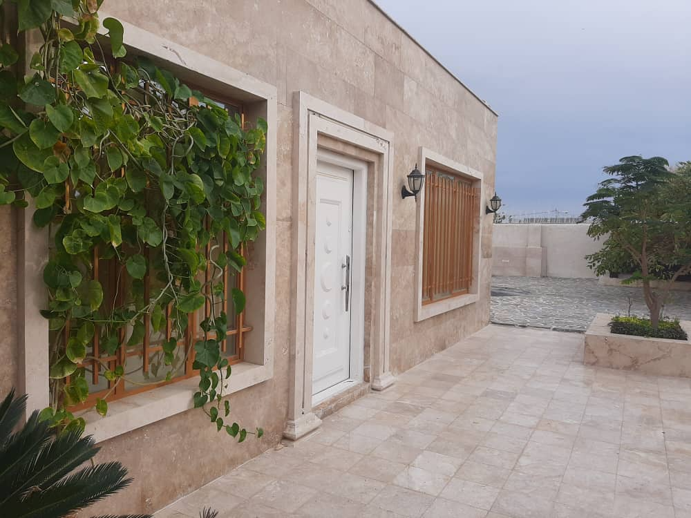 نمای بیرونی ساختمان