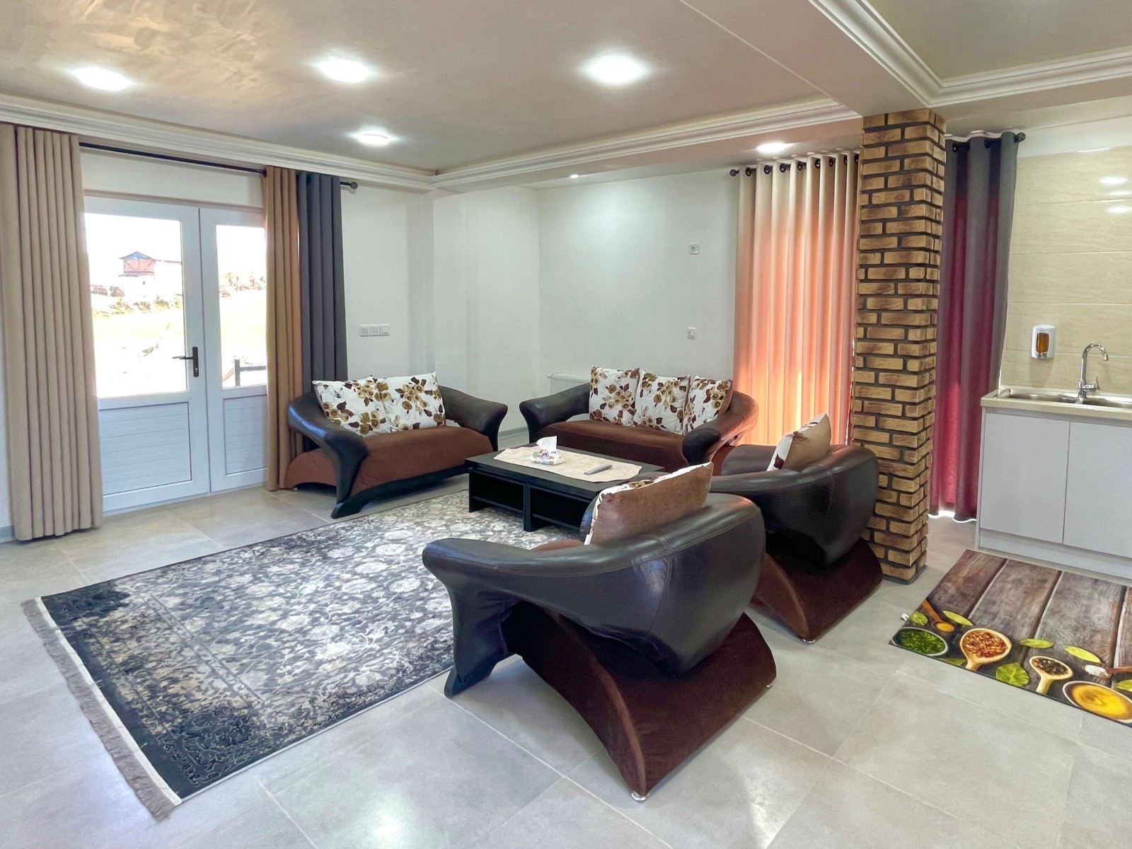 اتاق پذیرایی