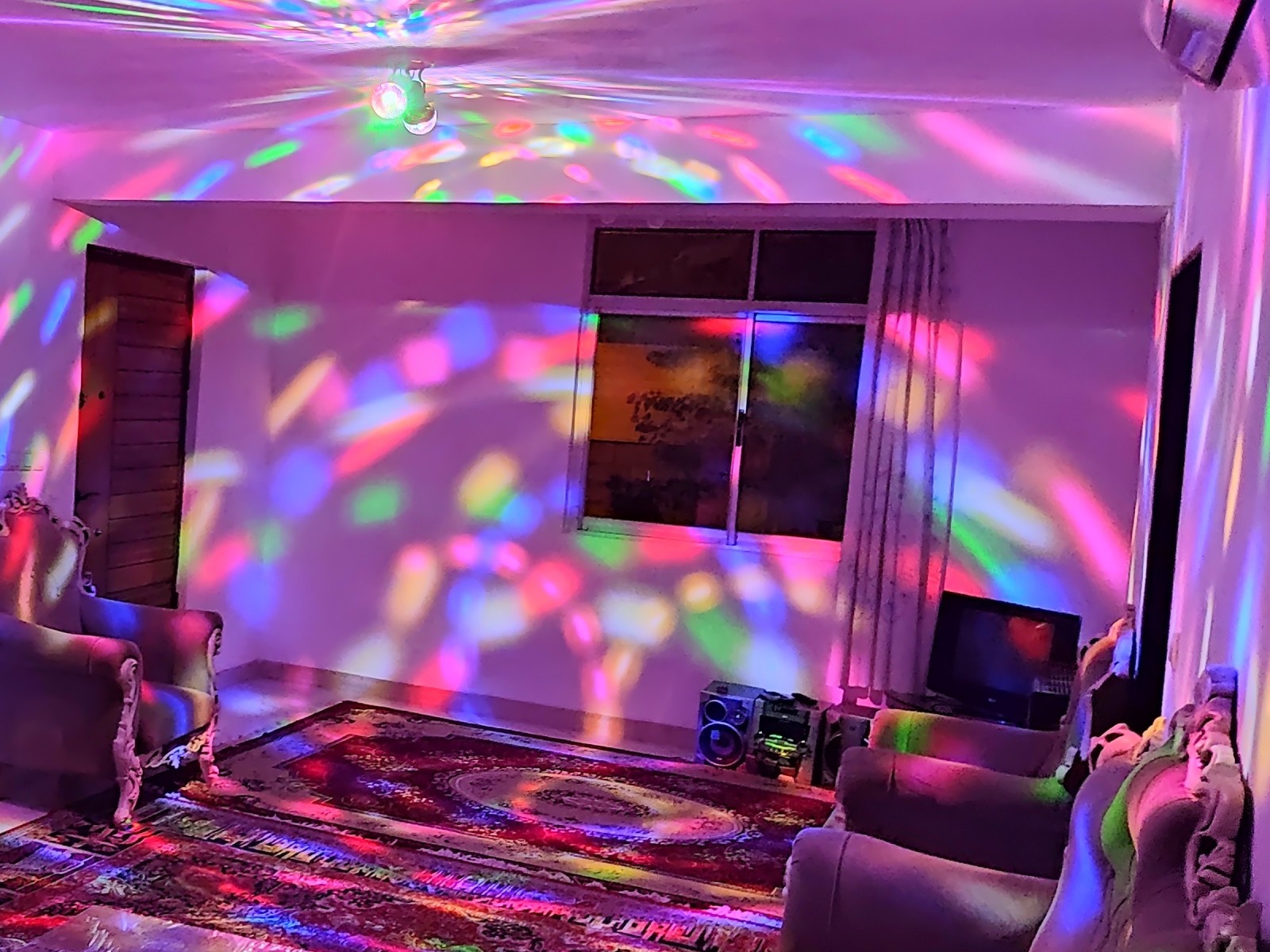 اتاق پذیرایی اتاق پذیرایی