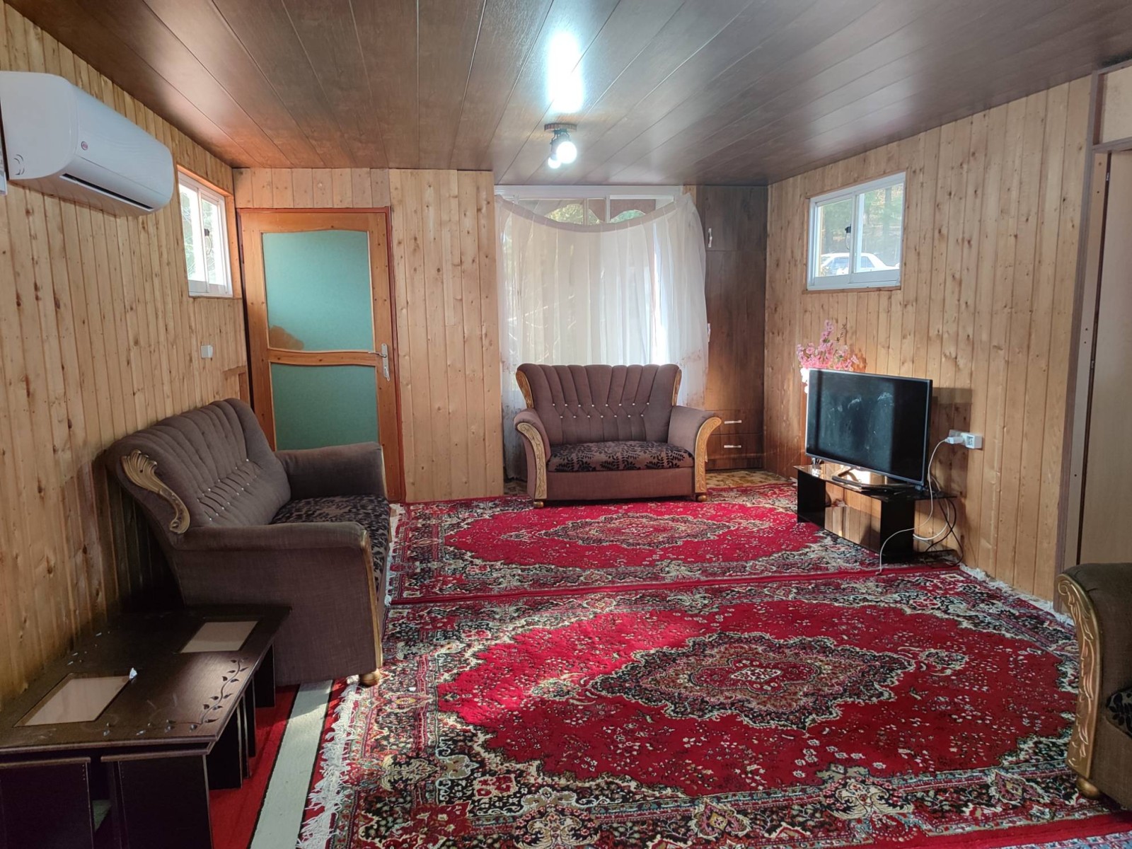 هال و پذیرایی هال و پذیرایی