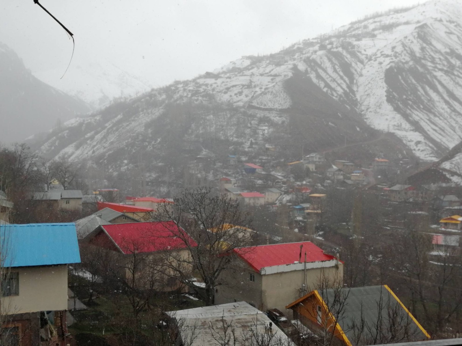 نمای بیرونی ساختمان