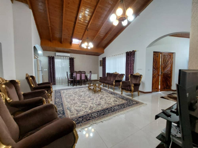 ویلای دو خواب دارای استخر سرپوشیده ویلای دو خواب دارای استخر سرپوشیده