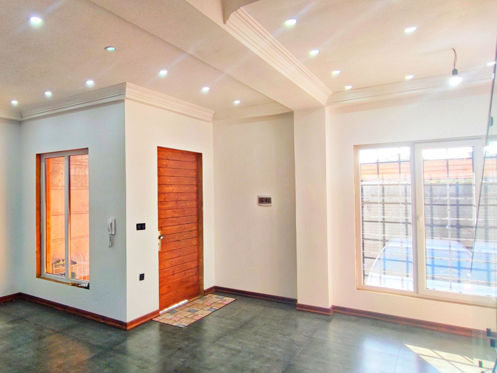 ورودی ویلا ورودی ویلا