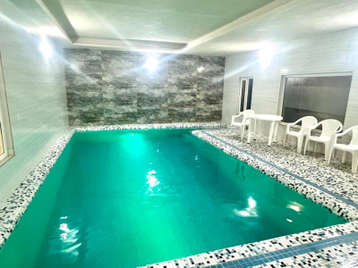 ویلای مدرن دوخواب با استخر سرپوشیده