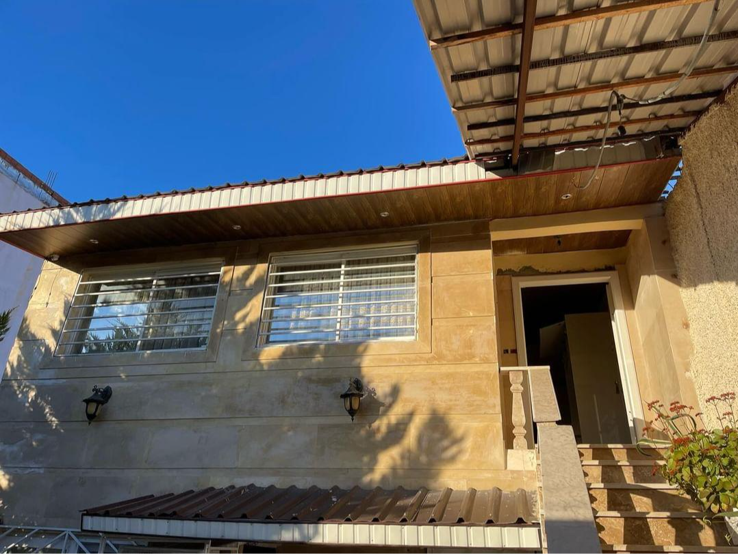 نمای بیرونی ساختمان