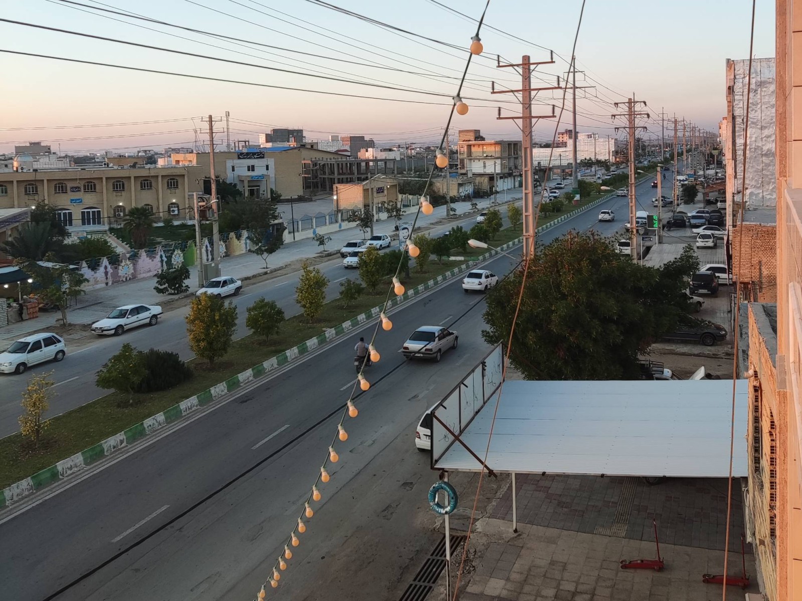 نمای بیرونی ساختمان نمای بیرونی ساختمان