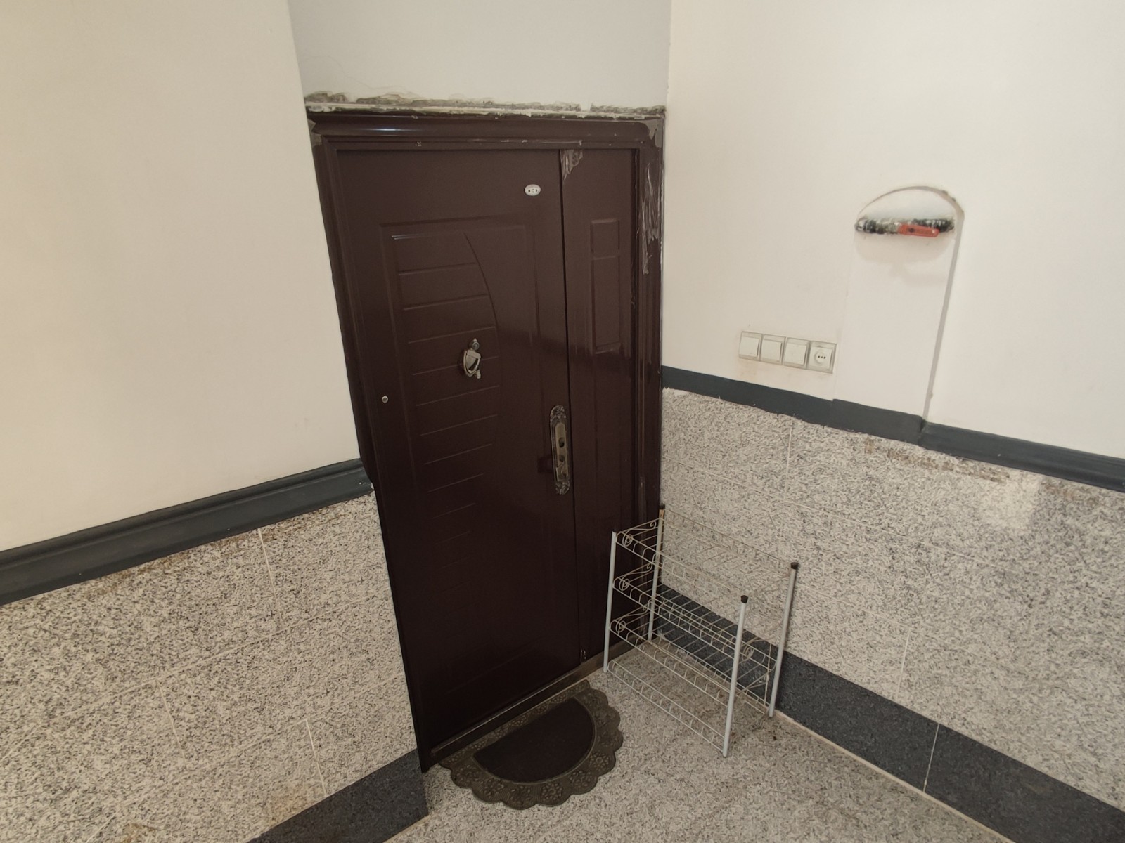 نمای بیرونی ساختمان نمای بیرونی ساختمان