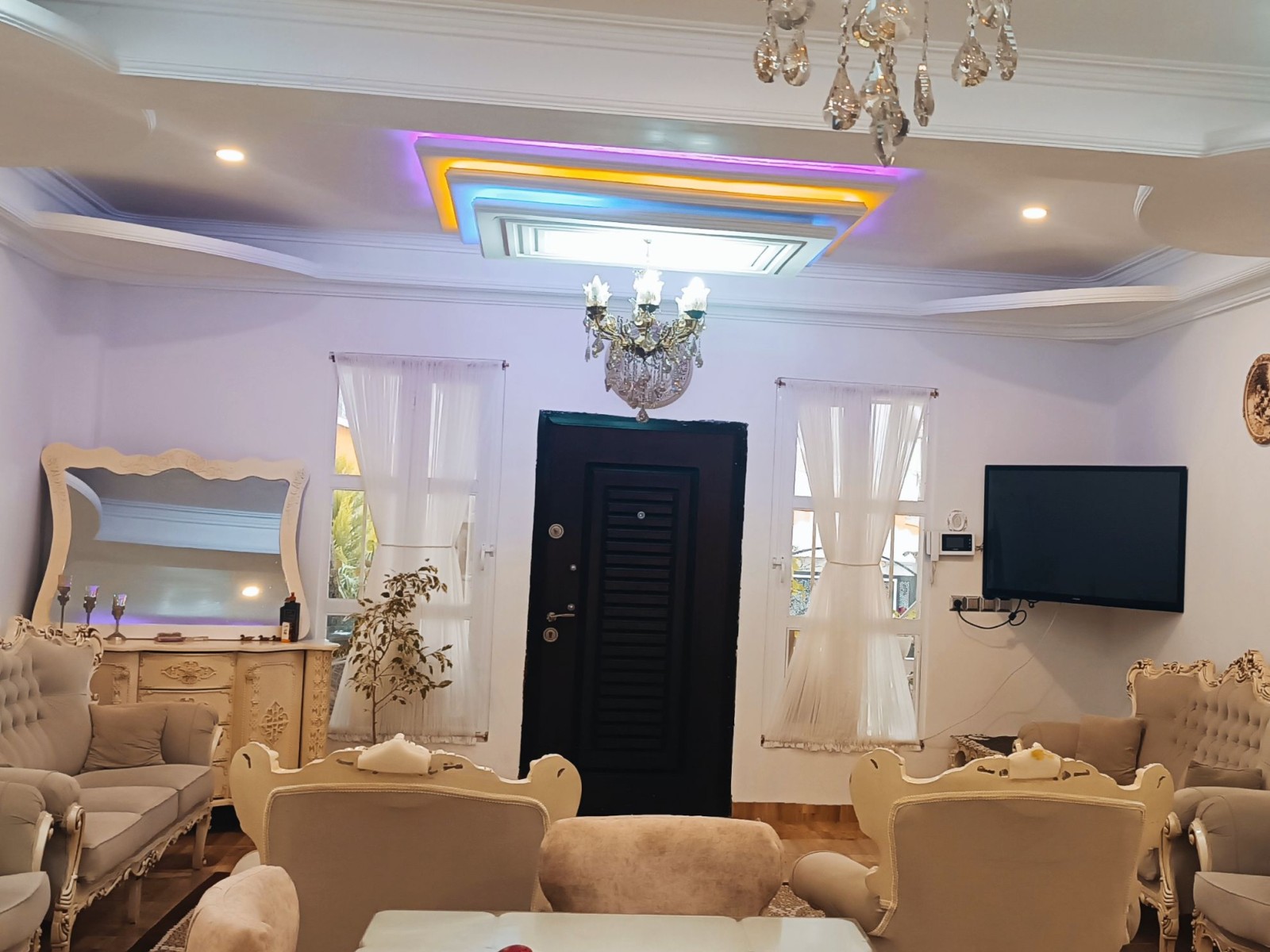 اتاق پذیرایی اتاق پذیرایی