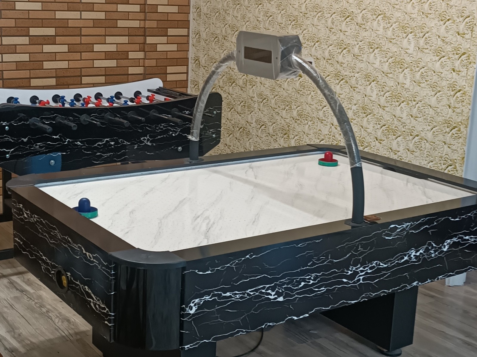 وسایل بازی ایرهاکی و فوتبال دستی وسایل بازی ایرهاکی و فوتبال دستی