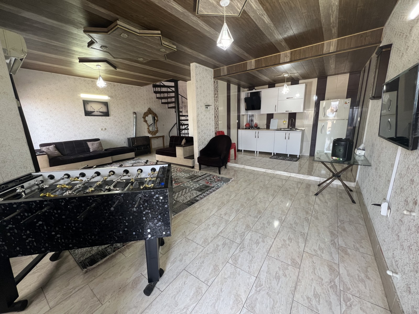 پذیرایی واشپزخانه پذیرایی واشپزخانه