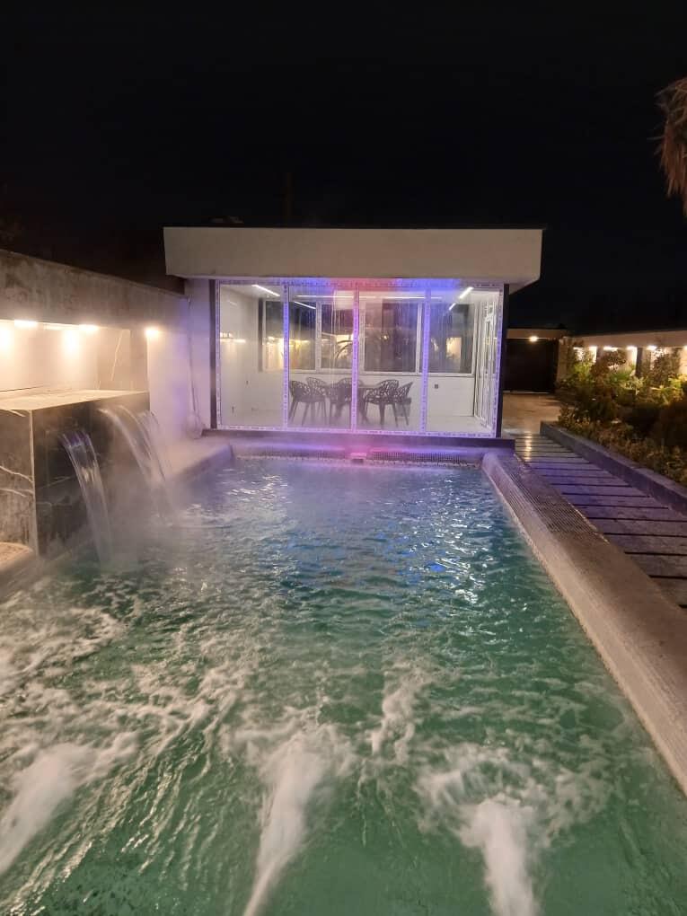 آلاچیق شیشه ای آلاچیق شیشه ای