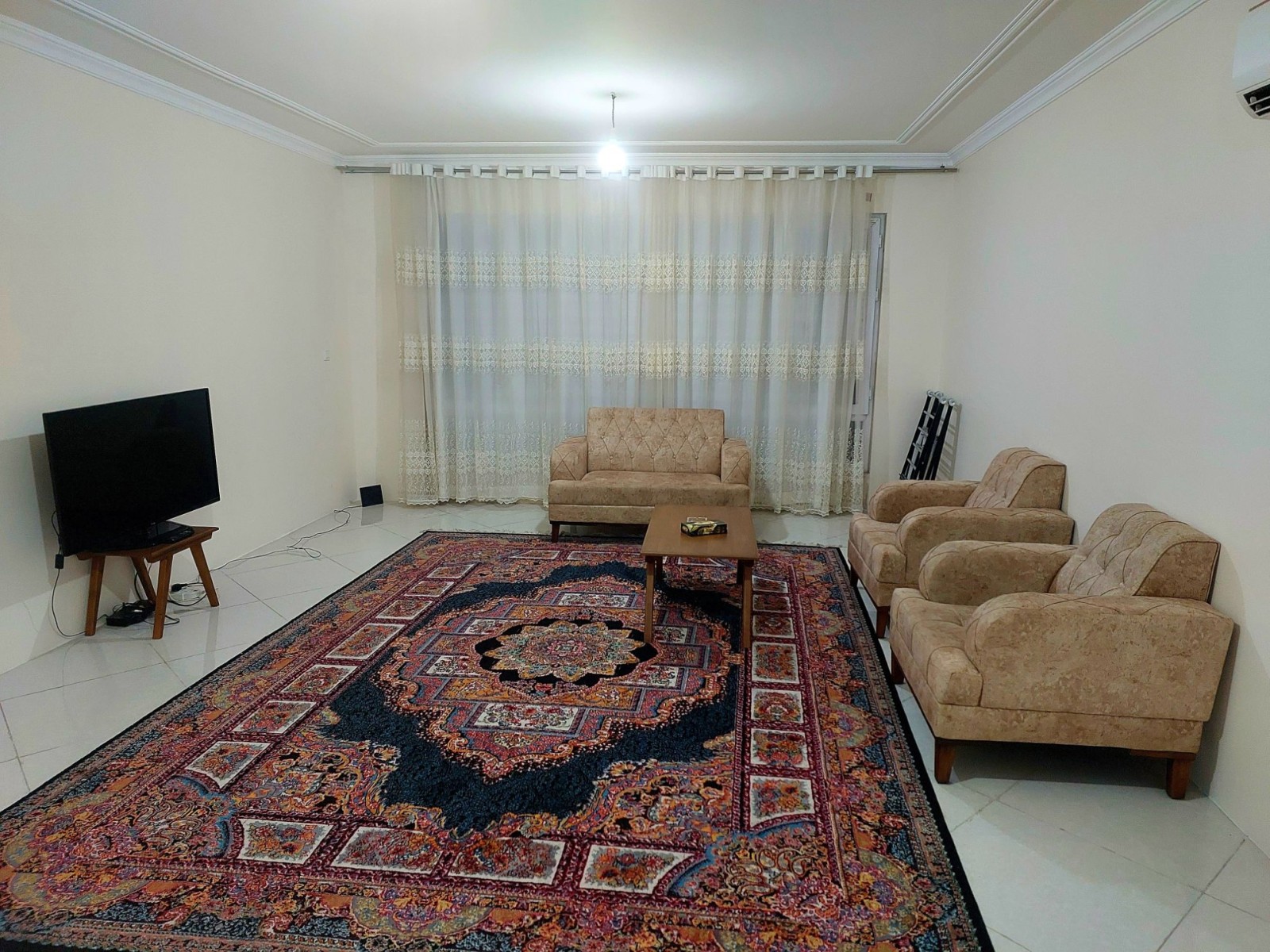 اتاق پذیرایی