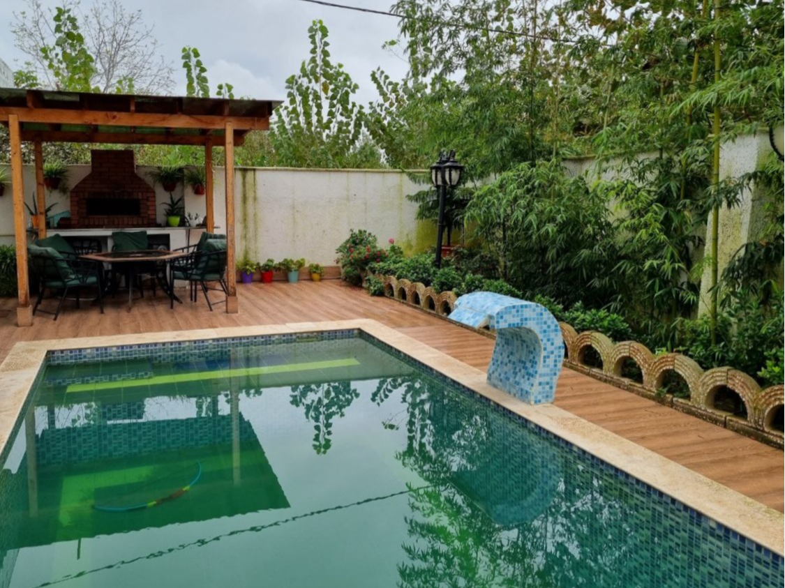 استخر استخر