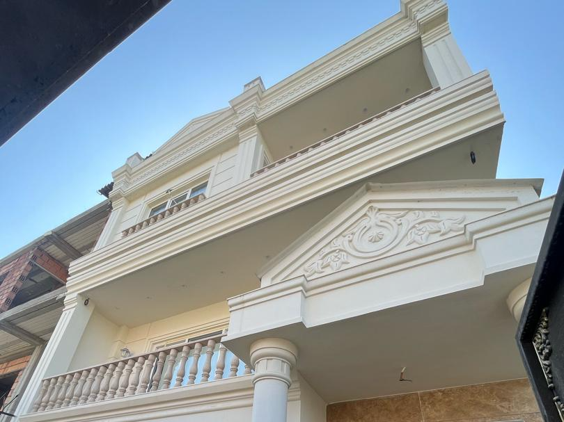 نمای بیرونی ساختمان