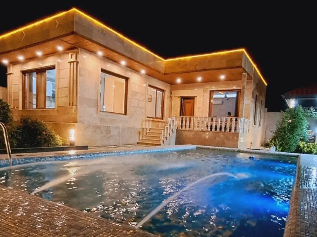 نمای بیرونی ساختمان