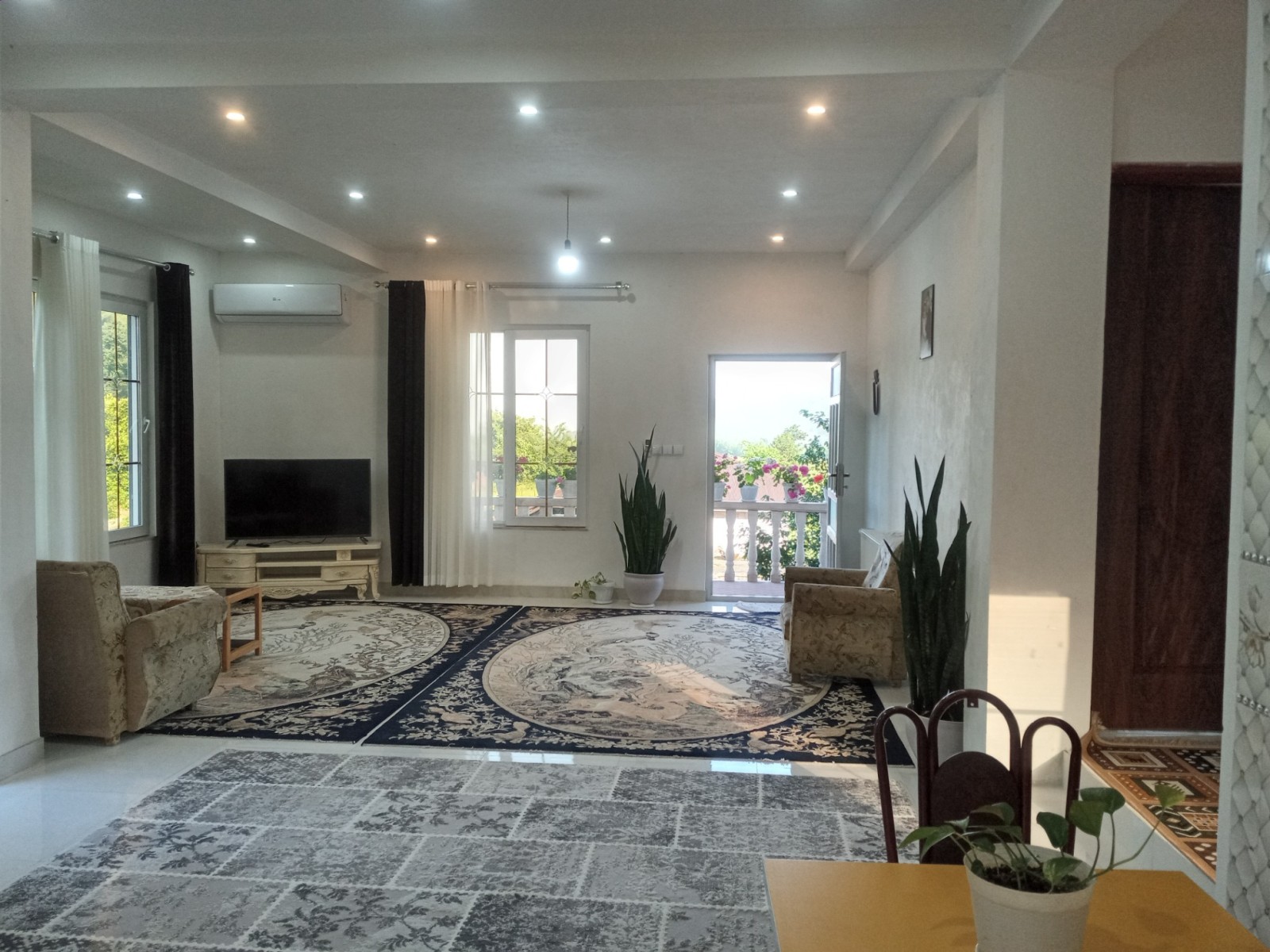 اتاق پذیرایی