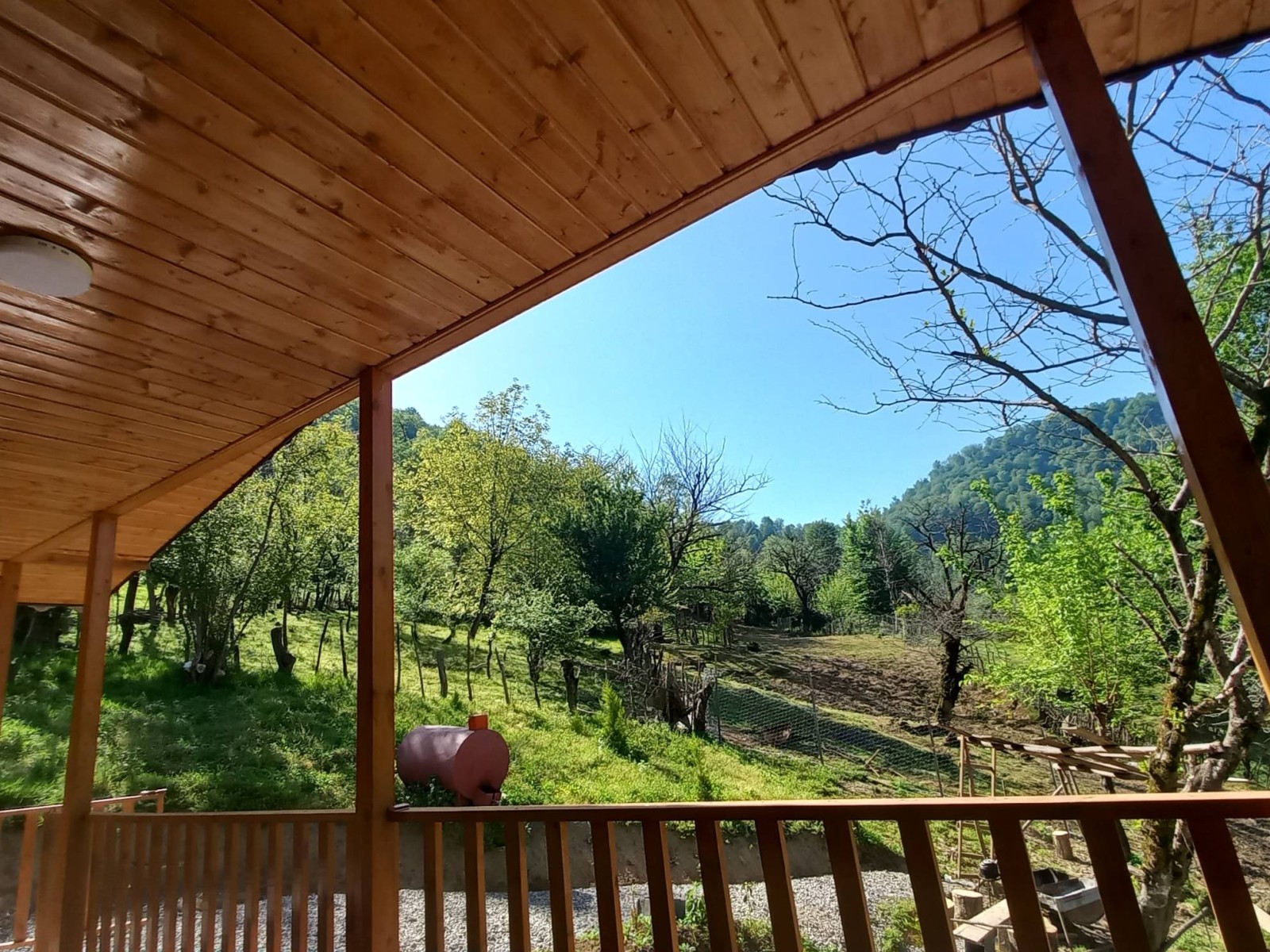 نمای بیرونی ساختمان