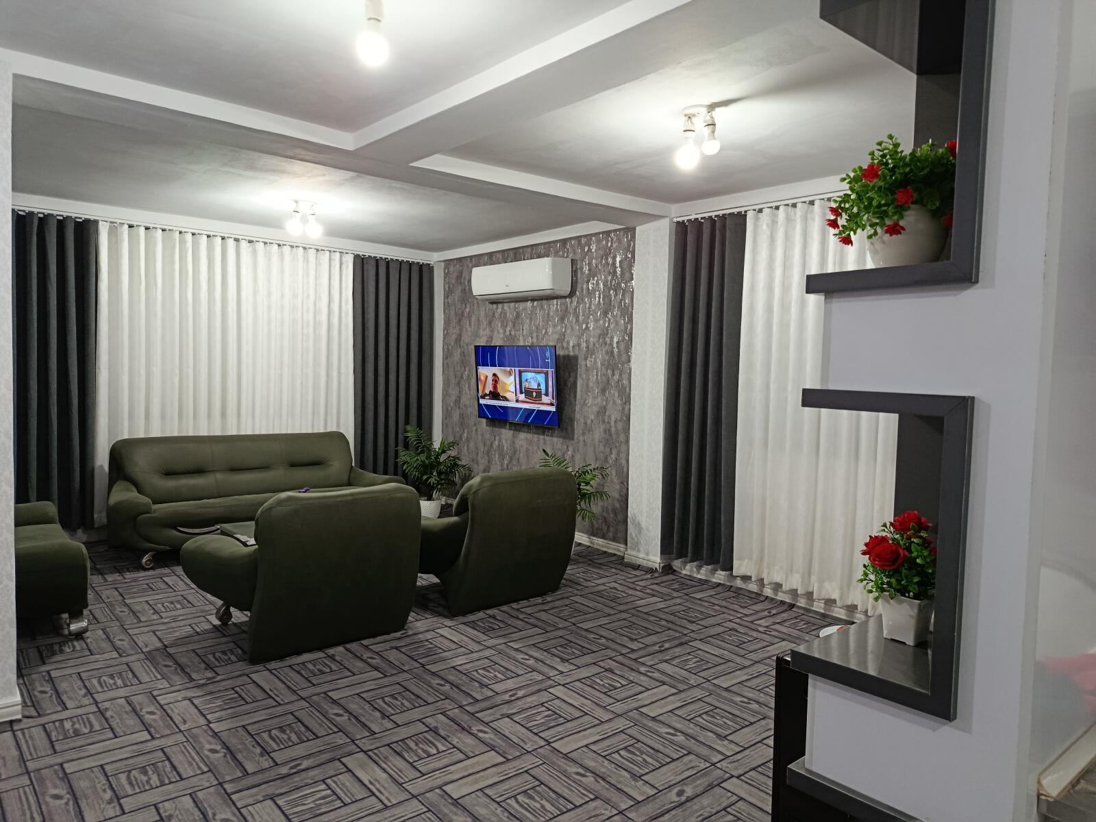 ورودی اقامتگاه