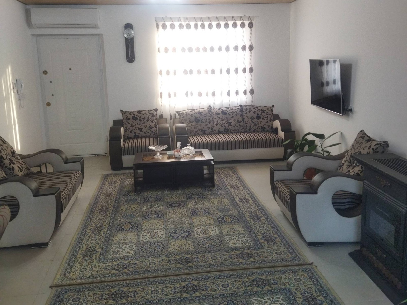 اتاق پذیرایی