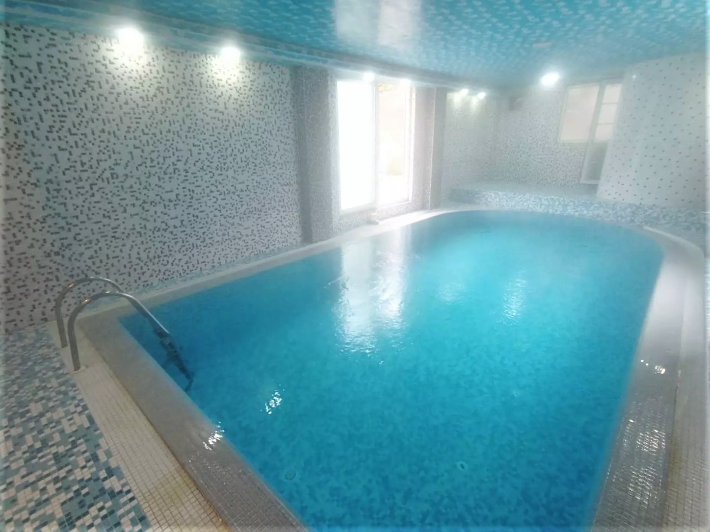 طبقه همکف