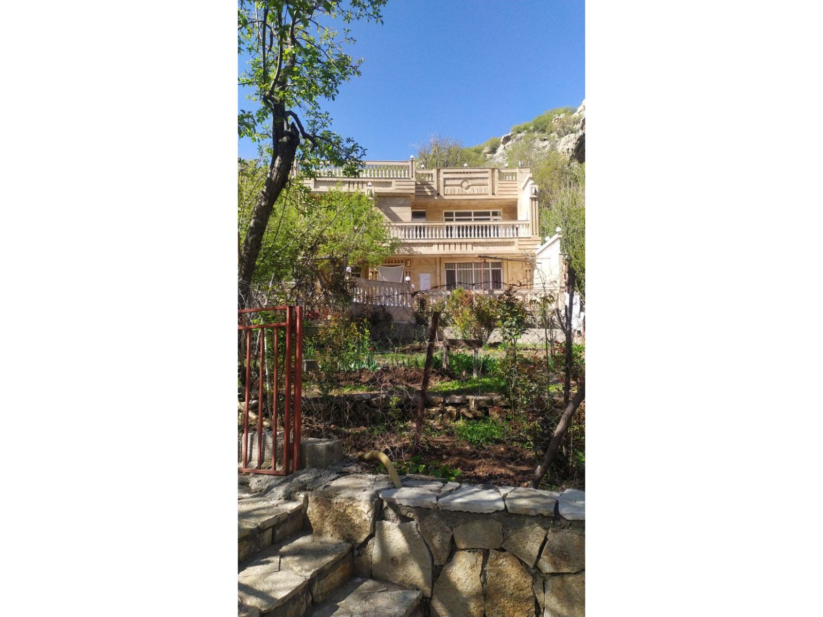 نمای ساختمان