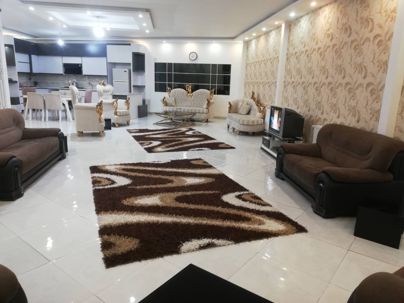 هال و پذیرایی هال و پذیرایی