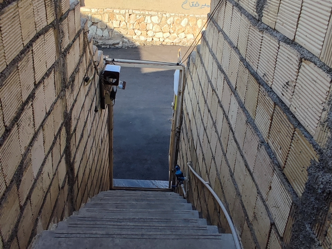 نمای بیرونی ساختمان