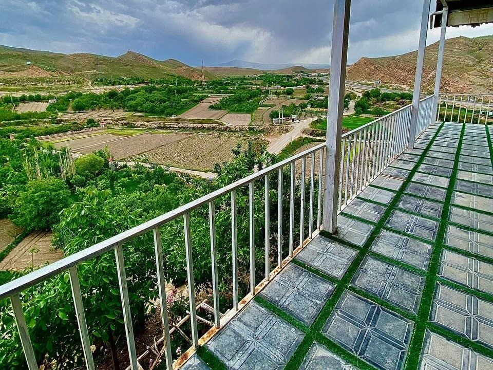 نمای بیرونی ساختمان